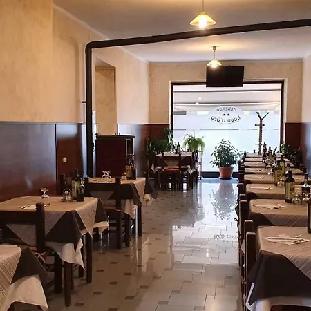 Leon D'oro Hotel
