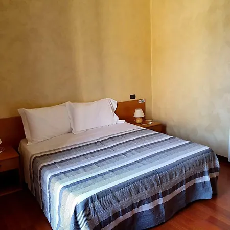 Leon D'oro Hotel