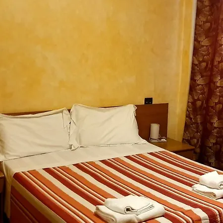 호텔 Leon D'oro 2*